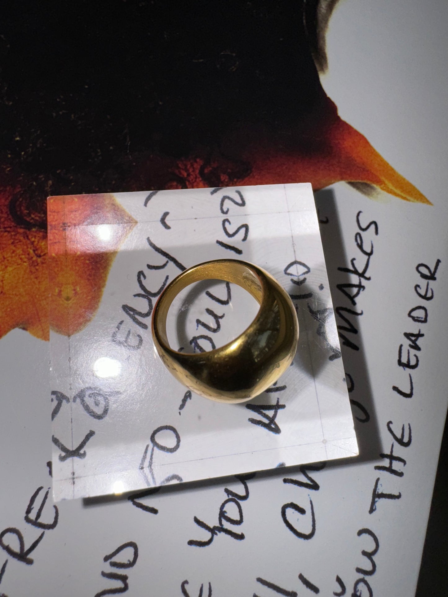 Globe ring
