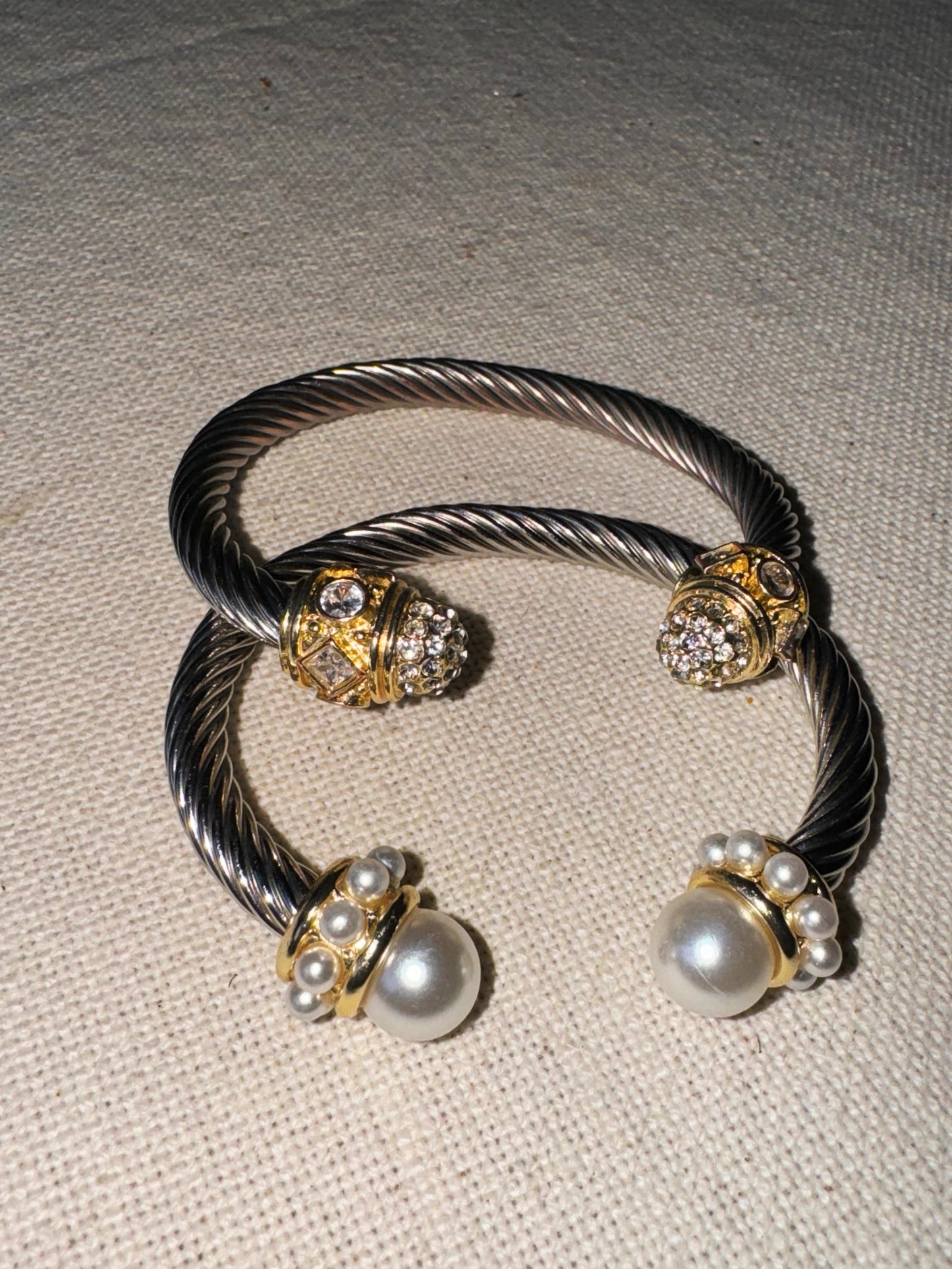 Pearl lovebird bracelet